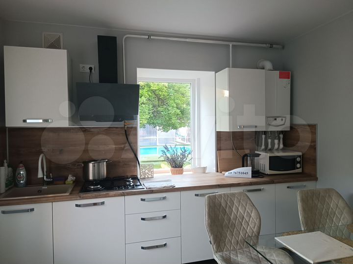 Дом 100 м² на участке 7 га