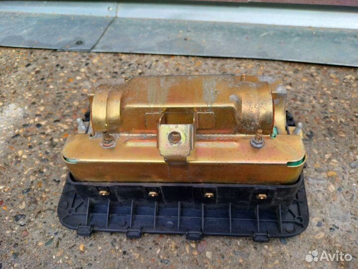 Подушка безопасности пассажира Geely Mk Cross