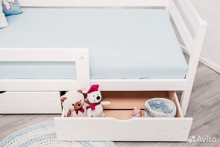 Кровать для девочки подростка