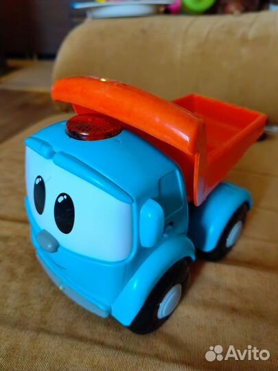 Детские развивающие игрушки