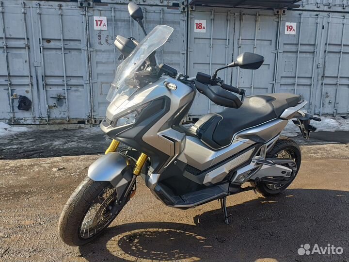 Honda ADV 750