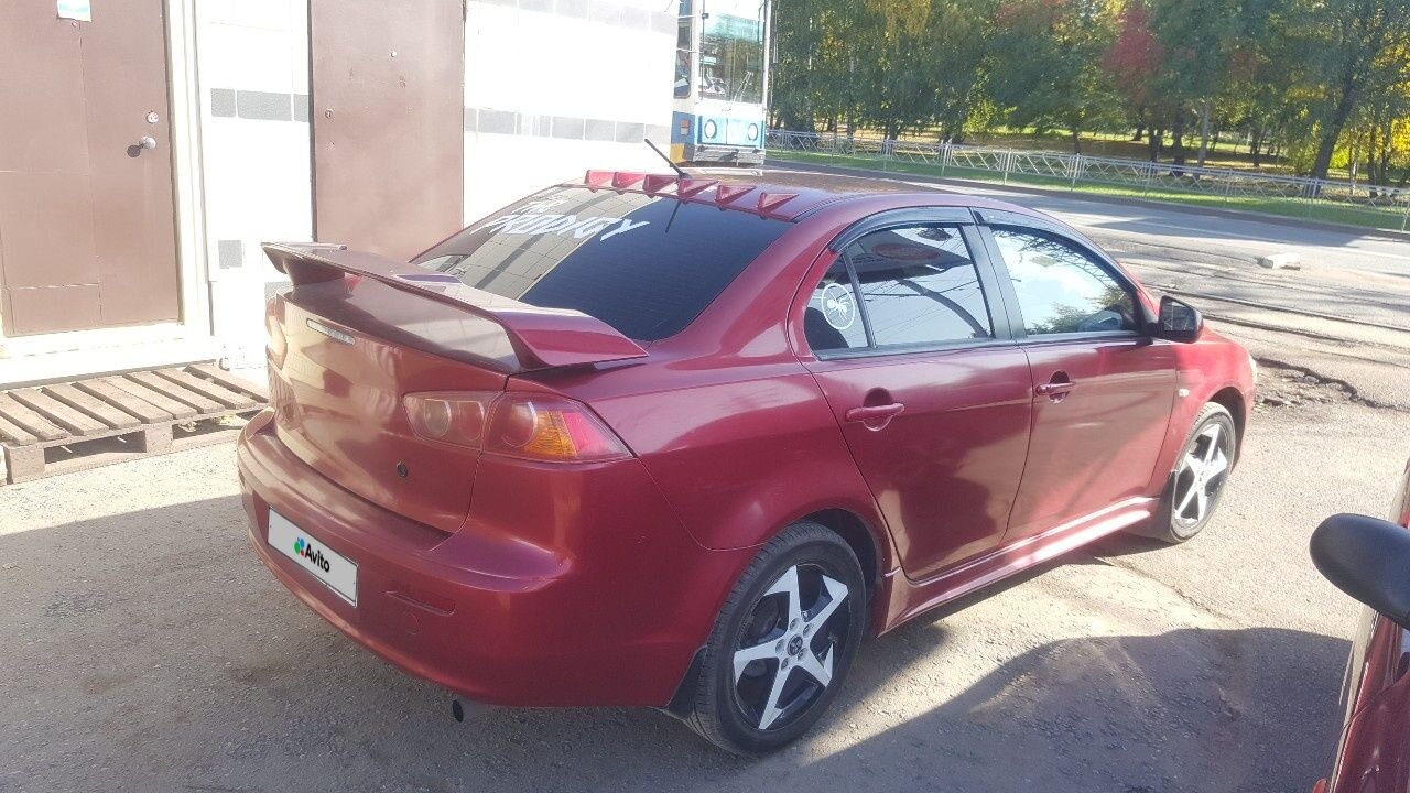 Mitsubishi Lancer: фото владельца