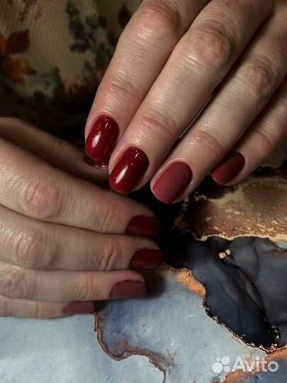 Мастер маникюра и педикюра