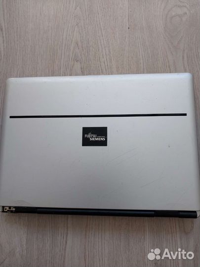 Ноутбук Fujitsu