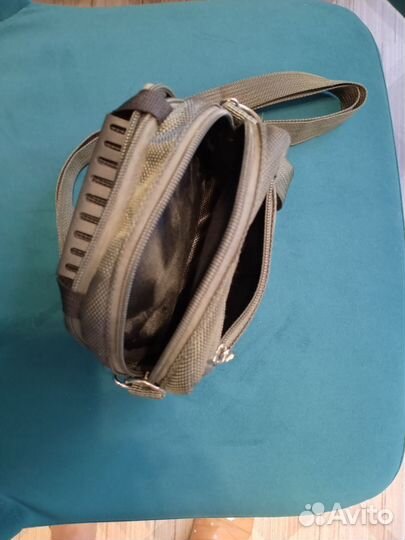 Мужская сумочка через плечо