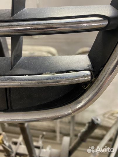 Решетка радиатора фолцваге touareg