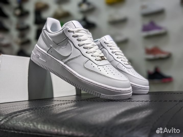 Nike Air Force белые форсы