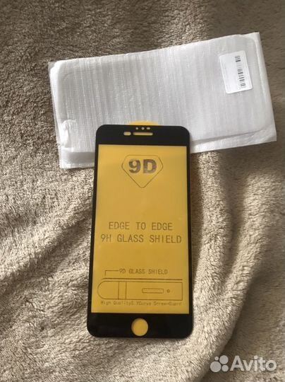 Защитное стекло на iPhone