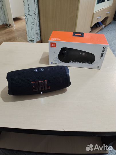 Колонка jbl charge 5
