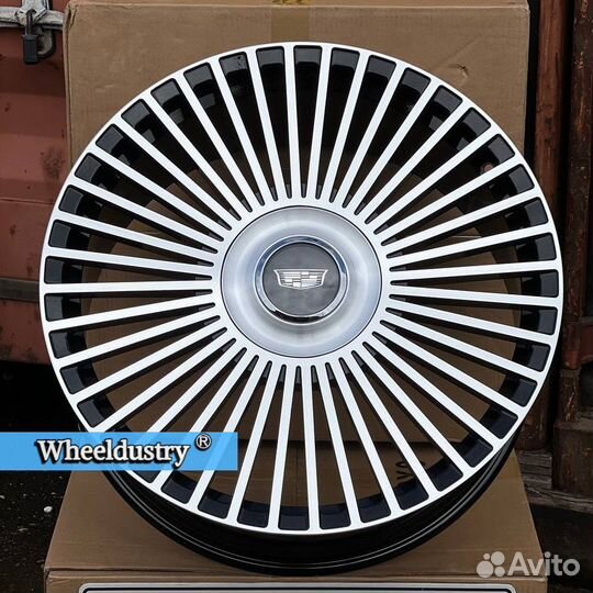 Кованые диски R22 Сadillac Escalade