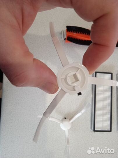 Сменные детали робот-пылесос