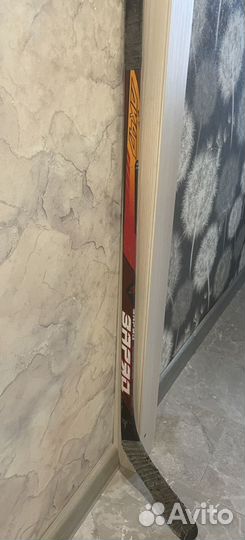 Клюшка хоккейная