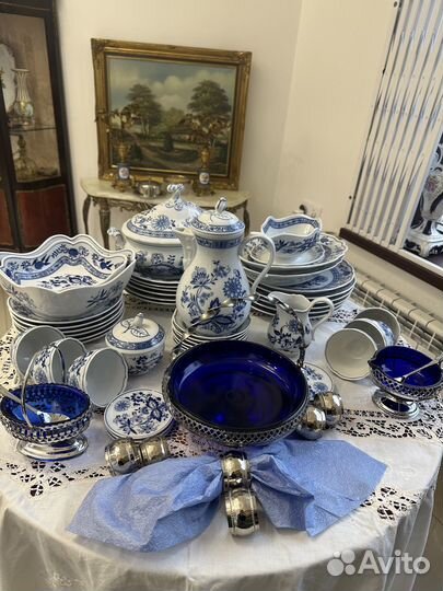 Чайно-столовый сервиз Хутченройтер синий лук