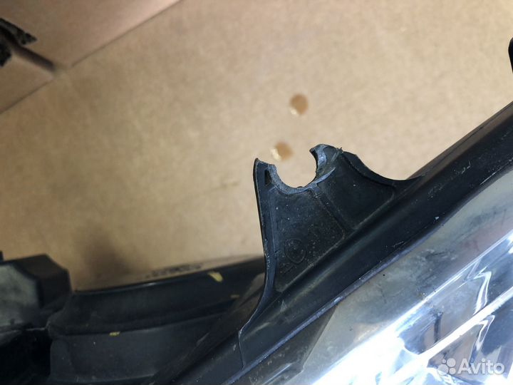 Фара левая peugeot 307