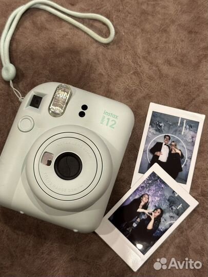 Фотоаппарат instax mini 12