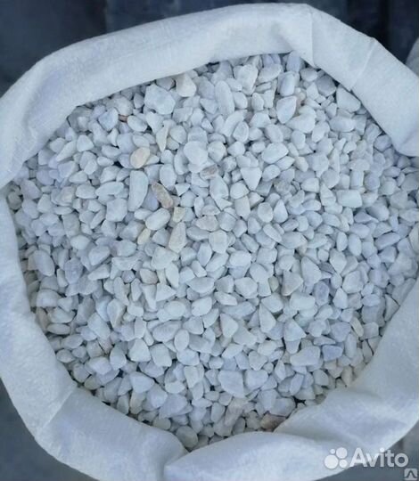 Крошка, щебень мраморный белый