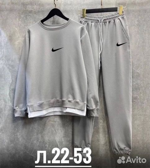 Мужской спортивный костюм Nike