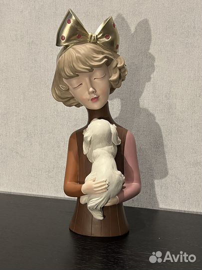 Статуэтка, декоративная фигурка