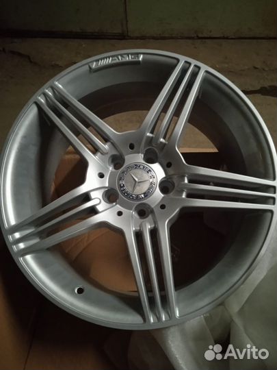 Продам диски на мерседес новые 4 шт