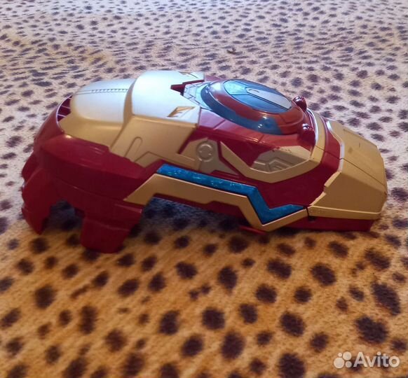 Рука Iron Man