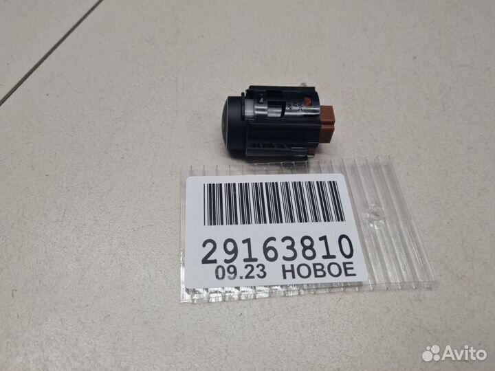 Кнопка запуска двигателя Nissan X-Trail T32 2014