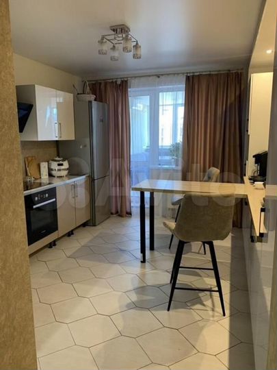 2-к. квартира, 86,7 м², 4/25 эт.