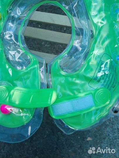 Круг на шею для купания