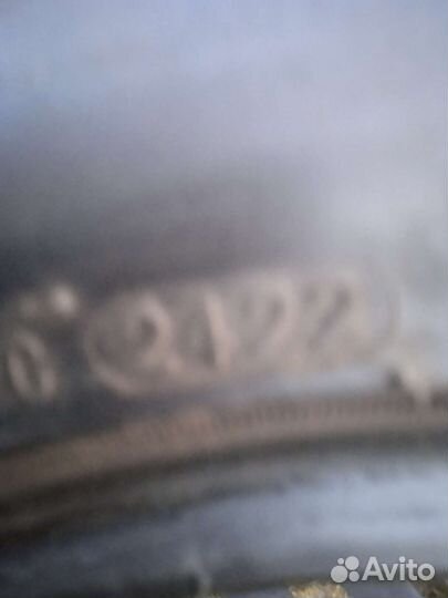 Silverstone Kruizer 1 NS-700 215/60 R17