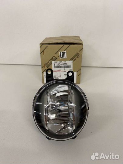 Противотуманная фара LED Rh Toyota/Lexus