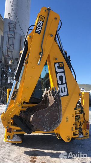 Услуги трактора эксковатора