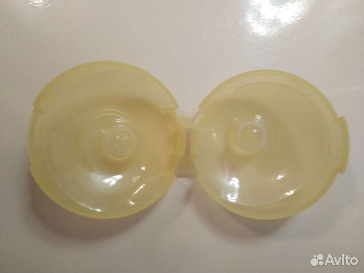 Накладки на грудь medela