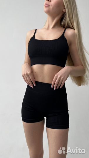 Велосипедки в рубчик новые