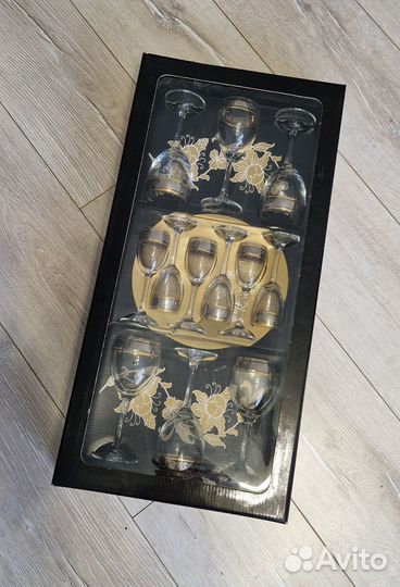 Набор бокалов в подарочной упаковке