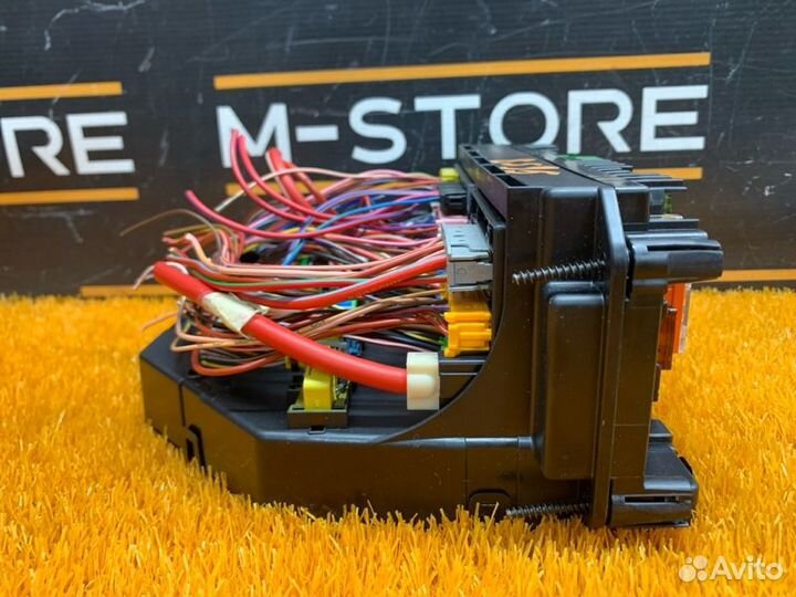 Блок предохранителей SAM передний Mercedes-Benz