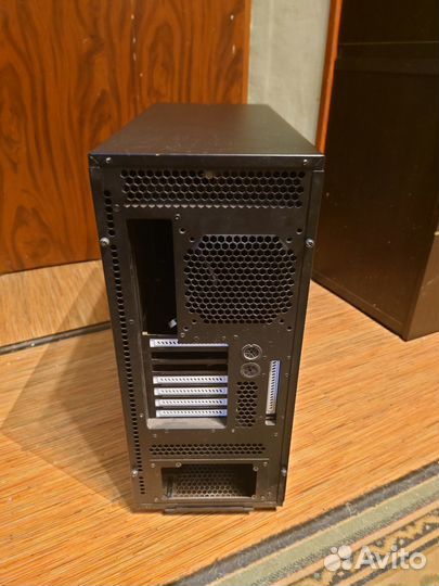 Компьютерный корпус Fractal Design Define XL