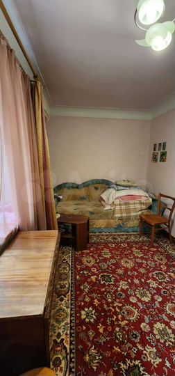 2-к. квартира, 42 м², 2/4 эт.