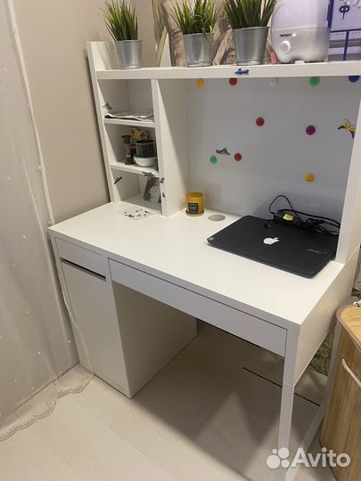 Письменный стол IKEA