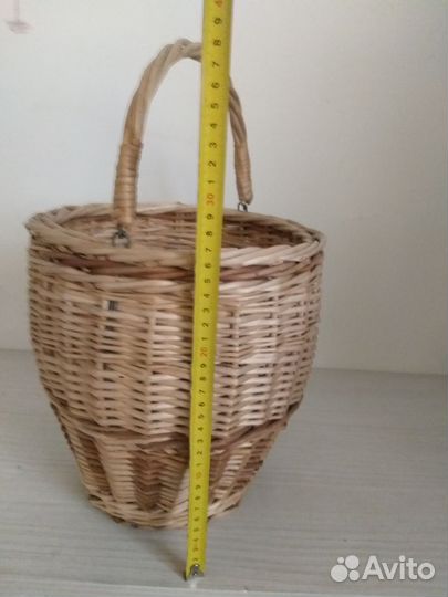 Корзина плетеная