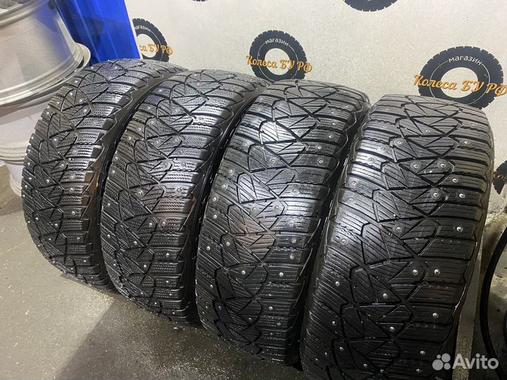 Goodyear Ultragrip 600 215/55 R17 98T