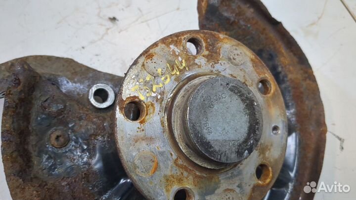 Ступица (кулак, цапфа) Audi A3, 2016