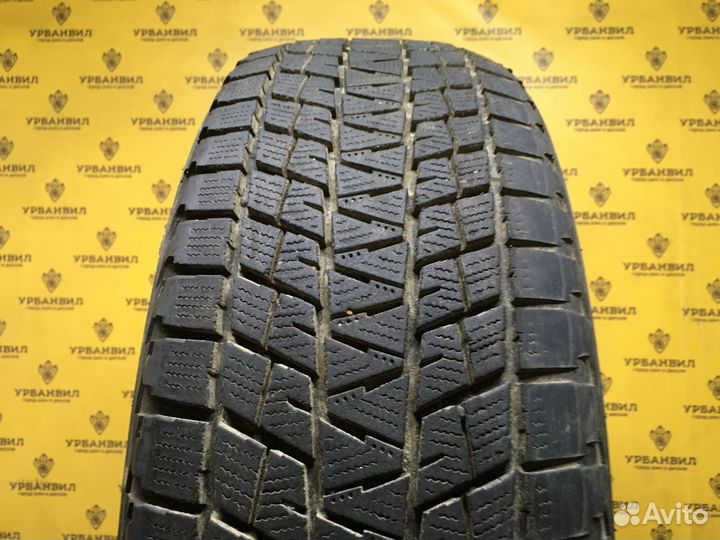 Bridgestone Blizzak DM-V1 215/70 R16 100R