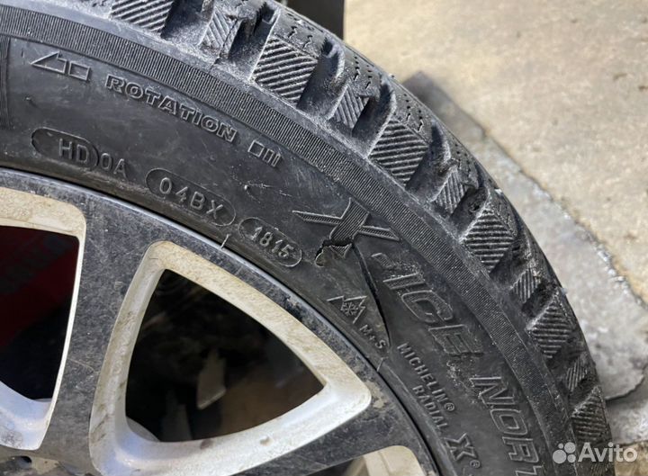 Michelin X-Ice North 3 225/50 R17