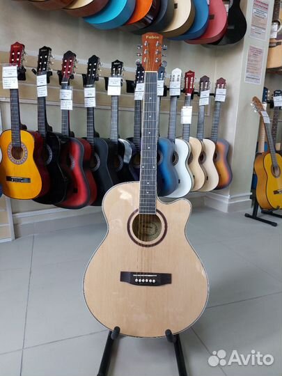 Акустическая гитара с подключением Электроакустика