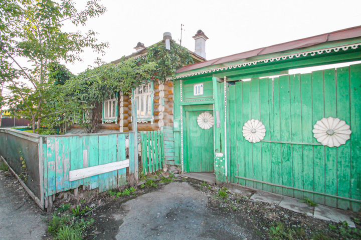 Дом 52 м² на участке 8,2 сот.