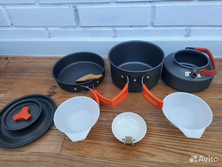 Посуда для кемпинга