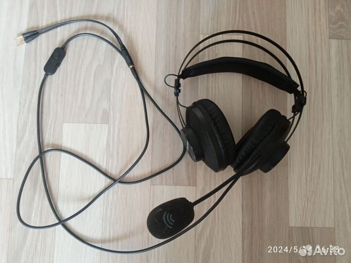 Наушники