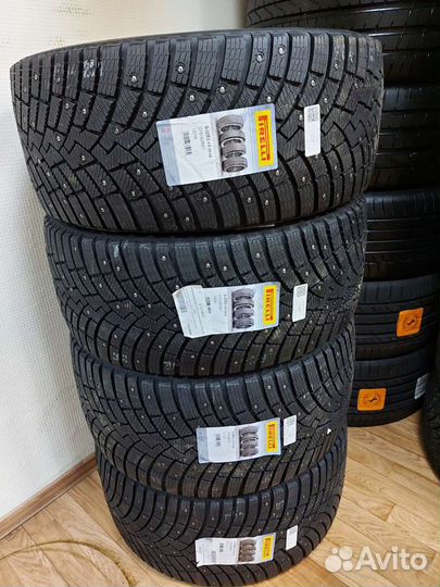 Pirelli Scorpion Ice Zero 2 275/40 R21 и 315/35 R21