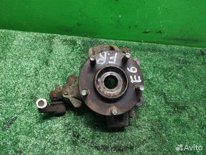 Кулак передний правый Mazda 3 (BK) 2005