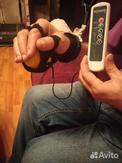 Реабилитационный электрический массажёр