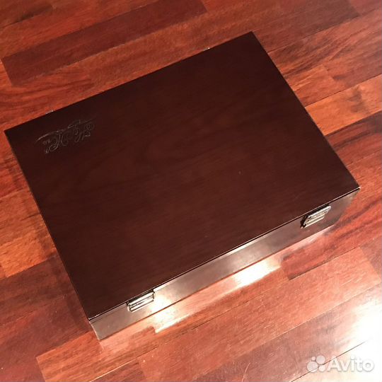 Деревянный чемодан из под столовых приборов